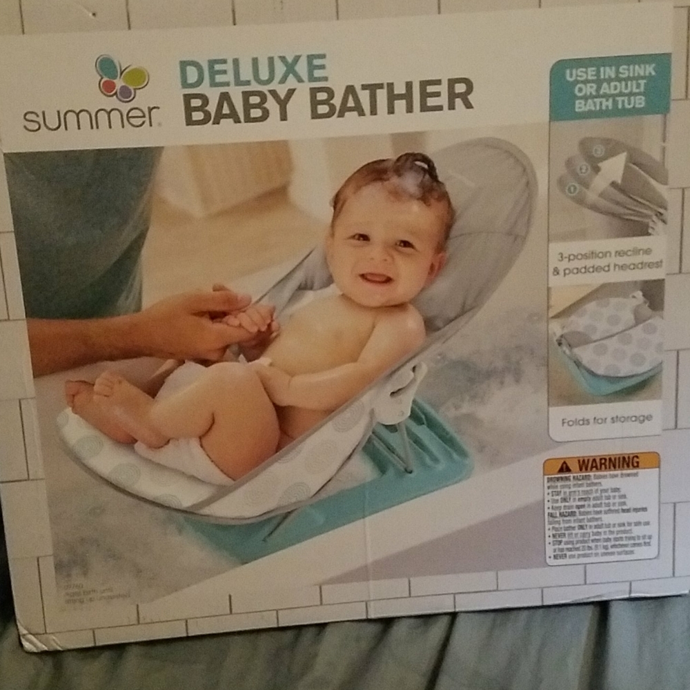 Summer deluxe baby bather
